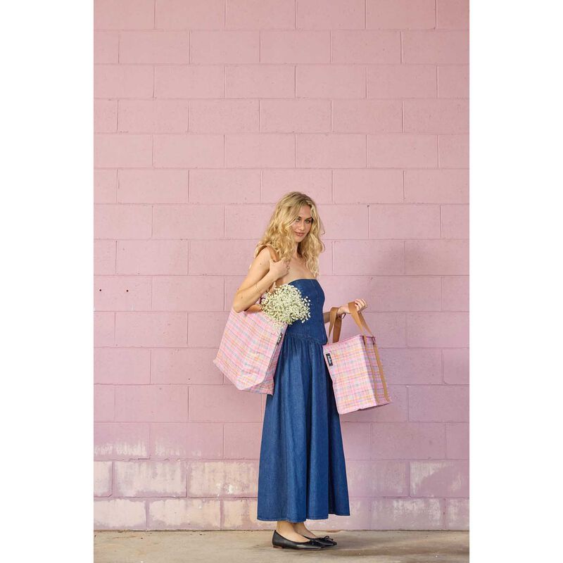 Kollab Beach Bag Pink Blanket Check image number 1